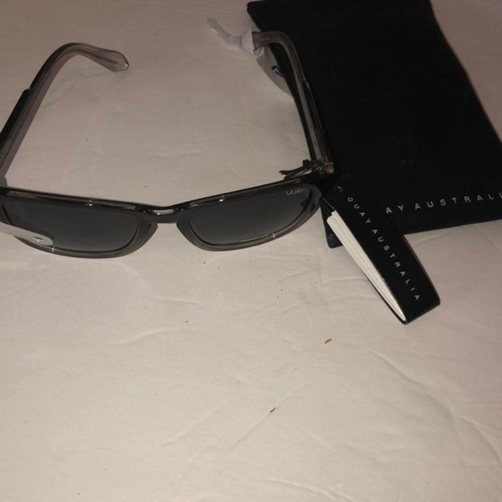 QUAY AUSTRALIA SUNGLASSES